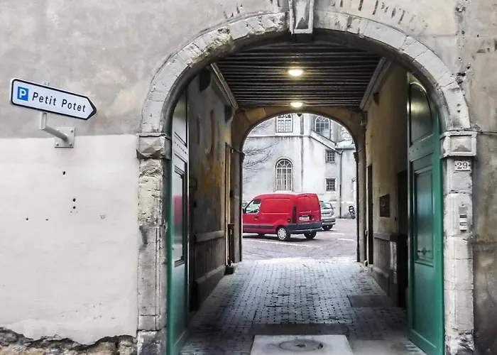 Cosy Potet Holiday home Dijon